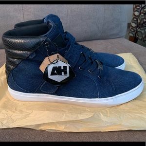 Men Android Homme Sneaker size 11.5